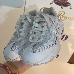 Baby shoes size 11c great condition barely worn.